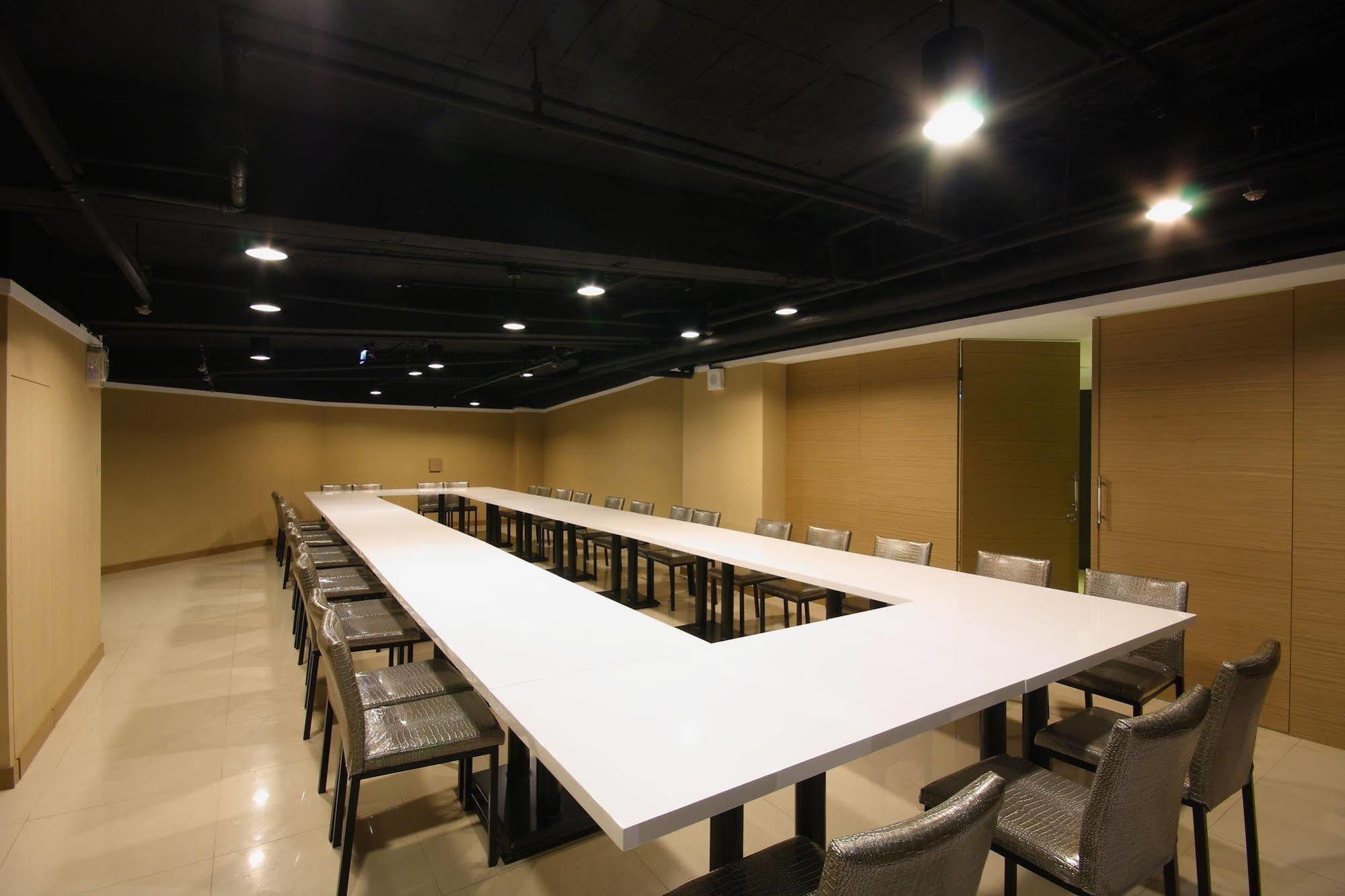 Fish Hotel Hualien Экстерьер фото